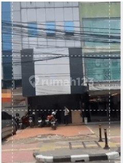 3-STORY SHOPHOUSE ON PANGLIMA POLIM STREET, SOUTH JAKARTA