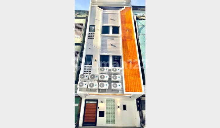 Kost Eksklusif dan Produktif Dekat Stasiun Mangga Besar