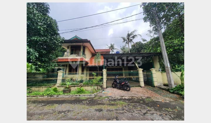 Rumah Luas 2 Lantai Siap Huni Kawasan Cibubur Ciracas