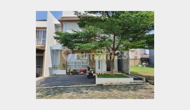Ma'am! 2-Story Ready-to-Occupy House in Pondok Cabe Udik