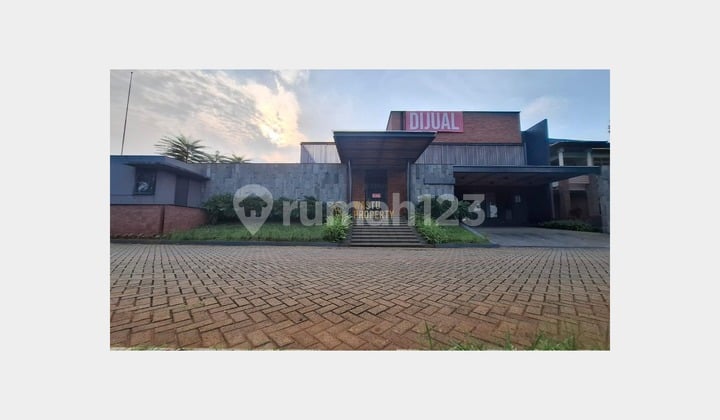 Rumah 2 Lantai Fasad Elegan di Pondok Cabe - Siap Huni Besar