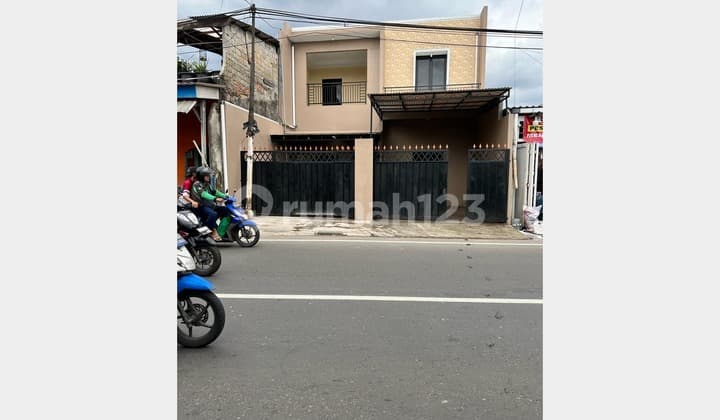 Rumah Siap Huni 2 Lantai Hanya 1 Unit Area Lenteng Agung
