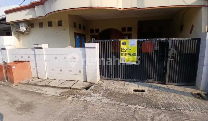 Ready-to-Occupy House For Quick Sale – Duren Jaya, East Bekasi