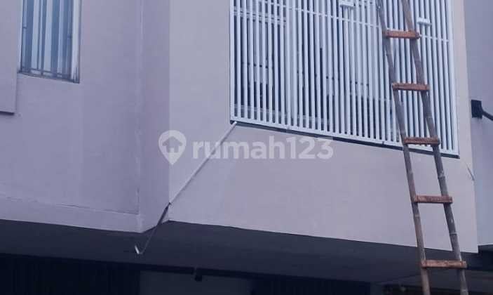 Sewakan Ruko Bagus 2Lantai Siap Huni Metland Menteng Jakarta Timur
