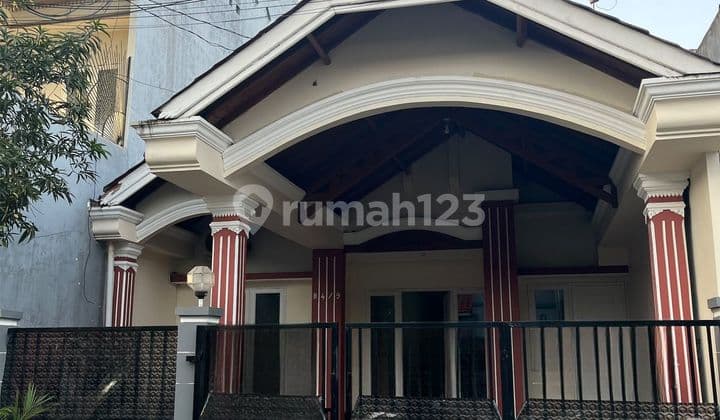 Jual Rumah 2Lantai Bulevar Hijau Cluster Kota Harapan Indah Bekasi