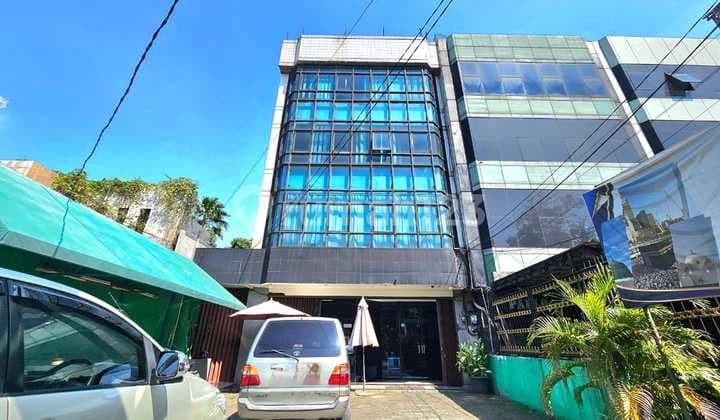 Dijual Cepat Gedung Perkantoran 4lantai Jakarta Timur