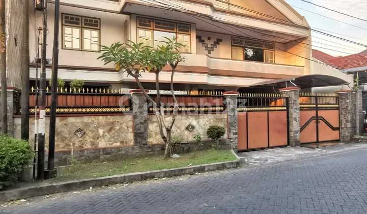 For Sale Darmo Permai Wide Street Row House Ready to Occupy For Sale Darmo Permai Wide Street Row House Ready to Occupy
