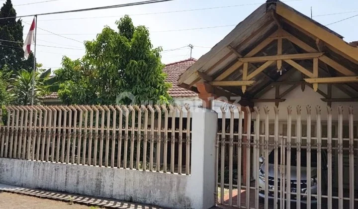 Dijual Rumah Darmo Harapan Row Jalan Lebar Siap Huni Dijual Rumah Darmo Harapan Row Jalan Lebar Siap Huni
