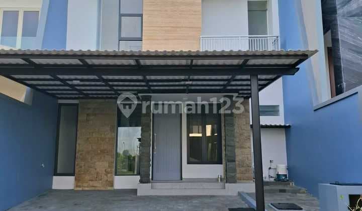 Dijual Rumah Pakuwon City 2 Lantai Minimalis Siap Huni