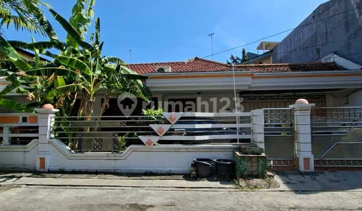 Dijual Rumah Ngagel Jaya Barat 1 Lantai Terawat Siap Huni