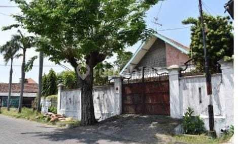 Dijual Rumah Hitung Tanah Lompo Batang Pusat Kota Surabaya