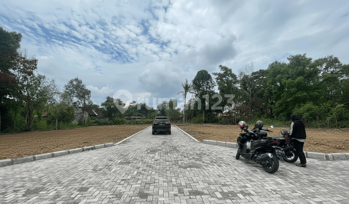 Tanah Pekarangan Tirtomartani - Dekat Exit Tol Kalasan