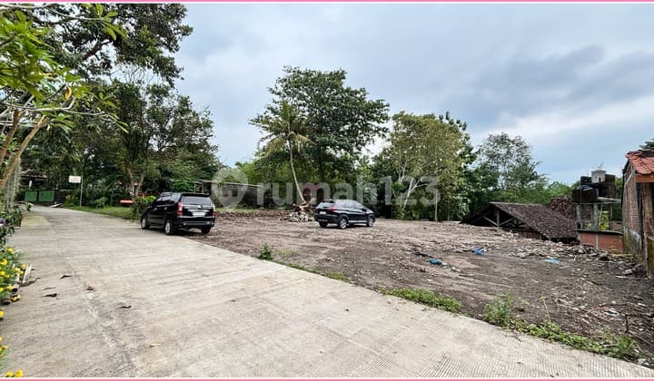 Tanah Pekarangan Timur Pasar Rejodani Cocok Villa & Homestay