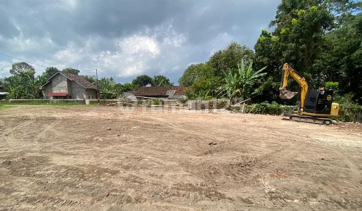 SHM Tanah Ngemplak Dekat Jl Magelang 8 Menit Lapangan Denggung