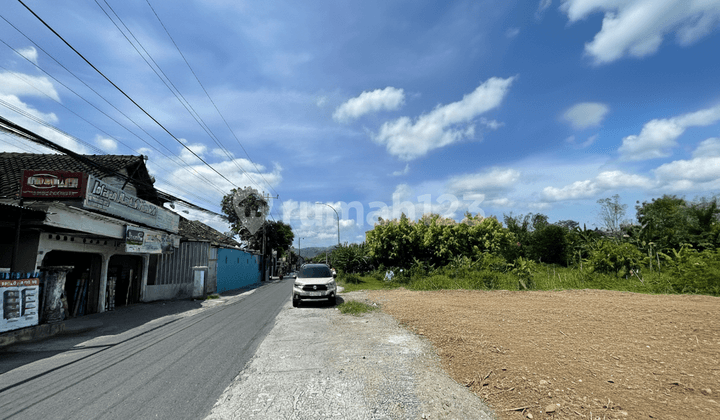 Tanah Kavling Tepi Jalanmonumen Perjuangan SHM Pekarangan