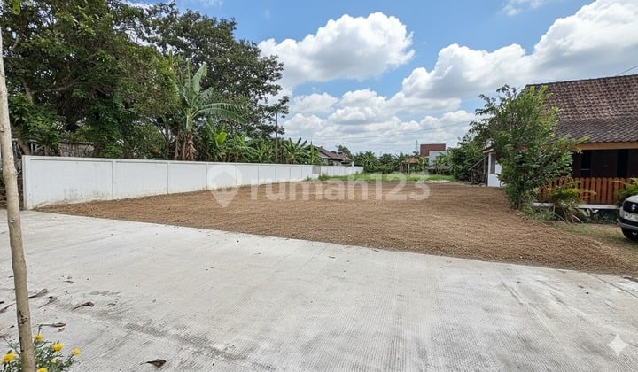 Tanah Dekat Ponpes Pandanaran, Jl Kaliurang, SHM Pekarangan