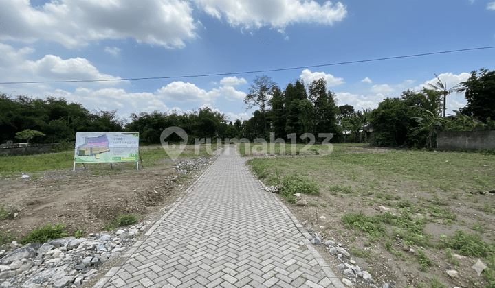 Tanah Sleman, Lokasi 1Km Dari Kantor Lurah Selomartani