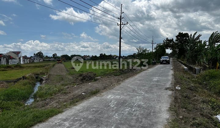 Strategic Land in Sidoarum Sleman Near Campus & Al Azhar