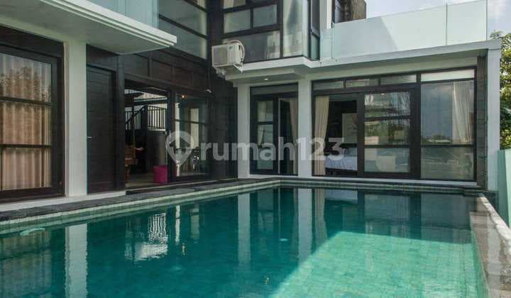 Dijual Villa 2 Lantai Vila Dengan View Pelabuan Benoa Dan Gwk