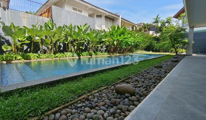 Sewa Rumah Taman Golf Lippo Karawaci