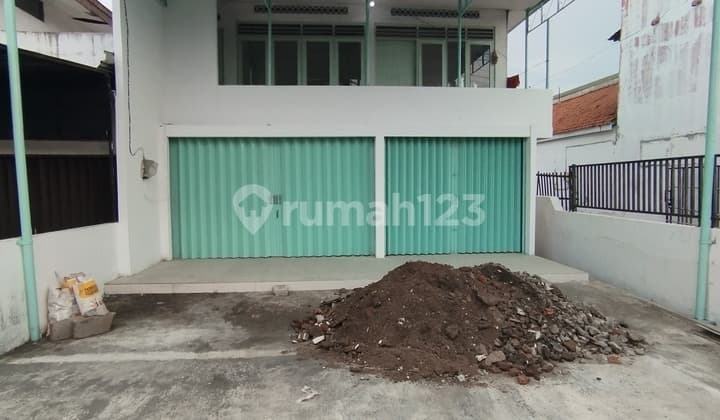 Tempat Usaha 2 Lt Dekat Rs Columbia Jendral Sudirman Bn