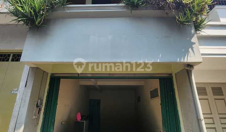 Rumah SHM I-D Jl. Wotgandul Dalam, Gabahan, Semarang Tengah, Kota Semarang, Jawa Tengah, Indonesia, 50135, Gabahan