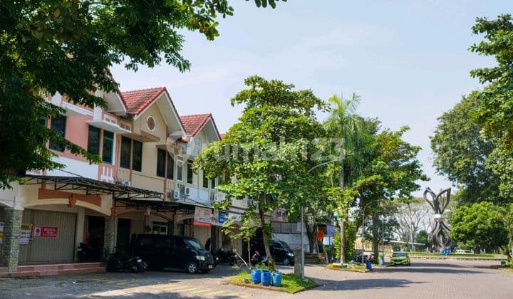 Ruko Jual I-D Graha Padma Internusa, Jl. Padma Boulevard, Tambak Harjo, Semarang Barat, Kota Semarang, Jawa Tengah, Indonesia, 50149, Graha Padma 120.0 M² Unfurnishedd