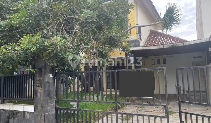Rumah 2 Lantai Dekat Kolam Renang Manunggal Jati Taman Sari Bn
