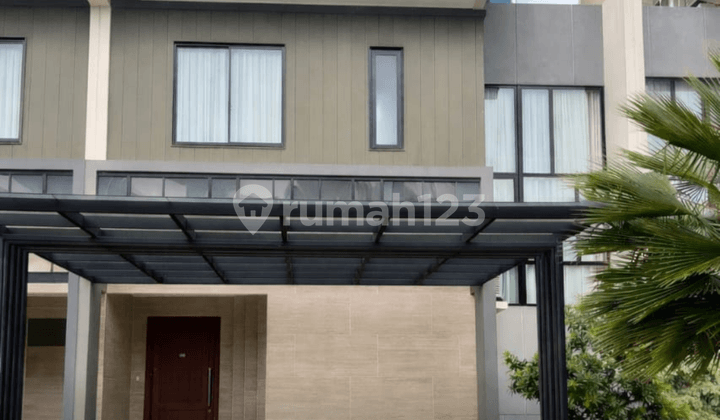 Rumah Renov Cantik Sutera Victoria Dekat Mall Living World