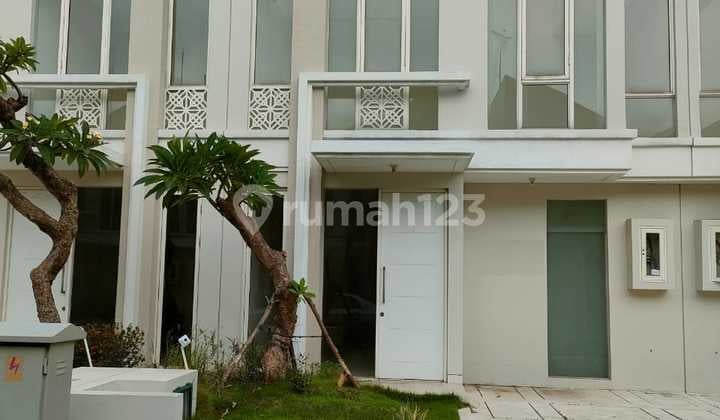 For Sale Grand Pakuwon Surabaya House