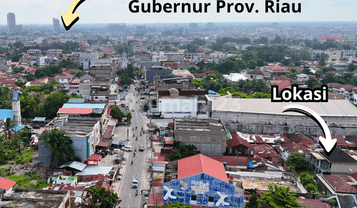 House & Café on Jl. Durian, Pekanbaru: Freehold Title