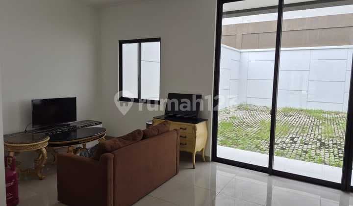 Disewakan Cepat Rumah Pik 2 Semi Furnish 8×27 Termurah