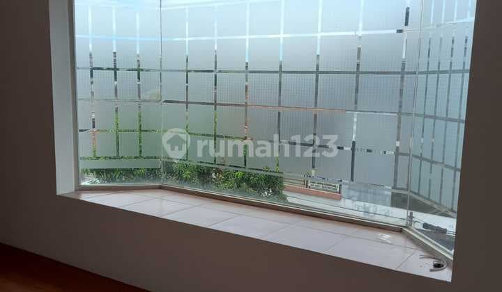 Dijual Rumah 3 Lantai di Sayap Astanaanyar, Bandung hunian nyaman dan siap huni