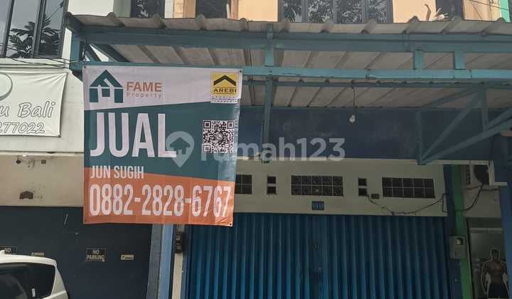 Ruko 2 Lantai di Taman Holis Indah Lokasi Strategis dan Cocok untuk Usaha