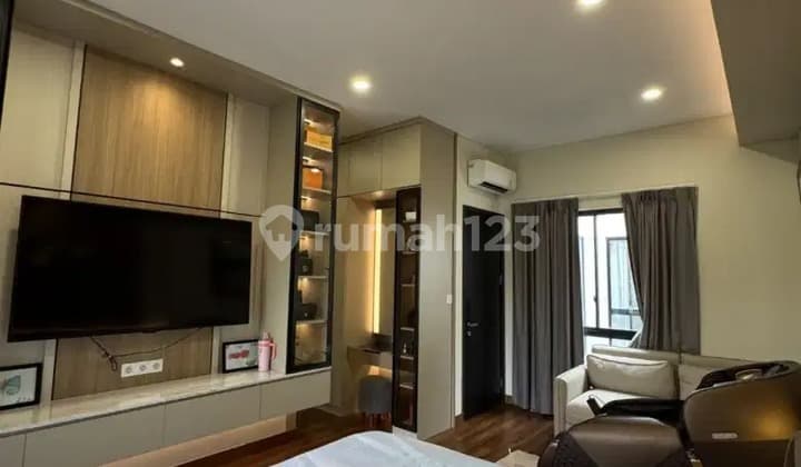 Rumah 2 Lantai Full Renovasi Mozart Symphonia Gading Serpong BSD City Tangerang Banten