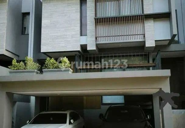 Rumah 3 Lantai Full Renovasi The Eminent Quantis Signature BSD City Gading Serpong Tangerang Banten