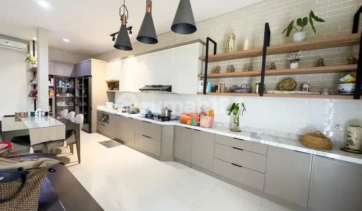 Rumah 2 Lantai Full Renovasi Greenwich Mayfield Gading Serpong BSD City Tangerang Banten