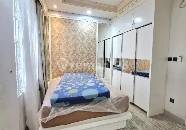 Rumah 2 Lantai Full Renovasi Bohemia Gading Serpong BSD City Tangerang Banten