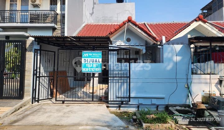 Small House In Puri Gardena Kalideres, safe