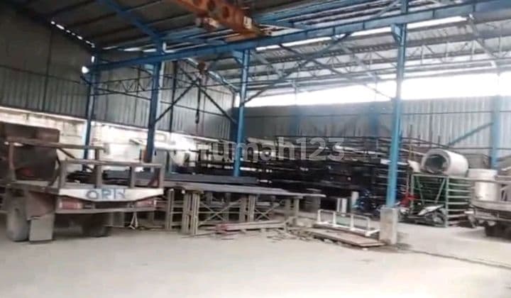 Di Jual Gudang Jalan Raya Dadap Pinggir Jalan Teluk Naga.