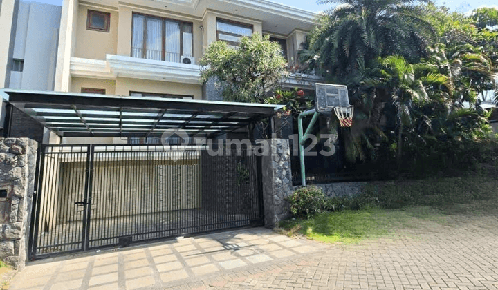 DIJUAL RUMAH MODERN MINIMALIS GRAHA FAMILY, SBY BARAT SIAP HUNI
