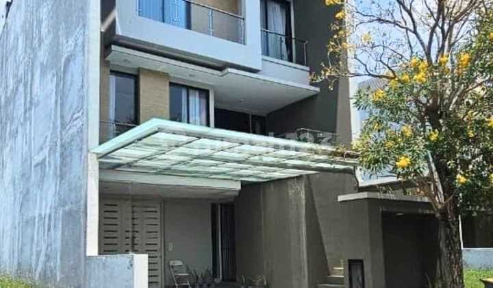 DIjual Rumah Pakuwon Indah Siap Huni Full Furnished mewah