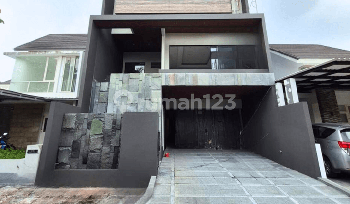 Rumah New Gress 3 lantai, Citraland Utama Near west radial road
