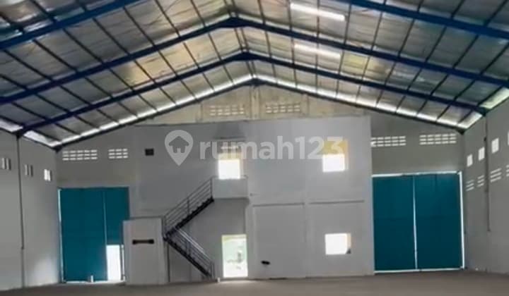 New Warehouse in Wringin Anom Industrial Area, Gresik with Soundproofing
