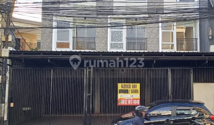 Di Sewakan Ruko Gandeng di Tomang Jalan Mandala