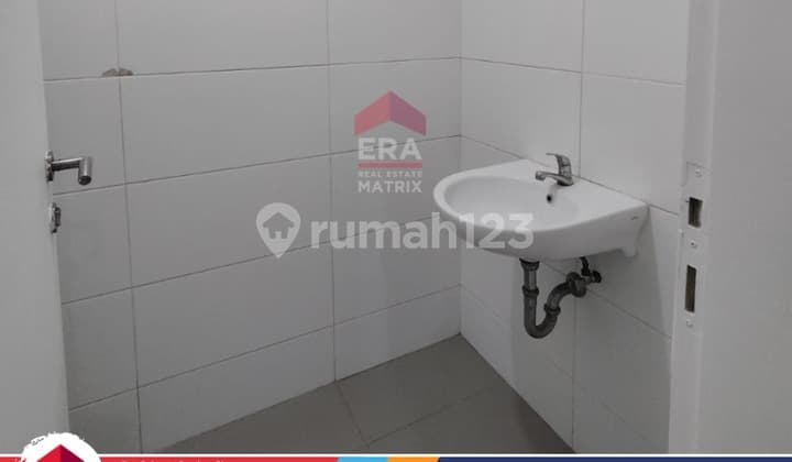 For rent, semi-furnished house, ready to occupy, strategic location in JGC.