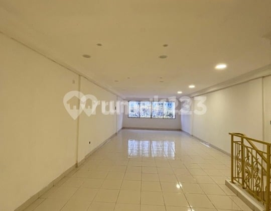 Ruko Gsa Central Park Unfurnish LT 81M2 LB 300M2 Idr 550Juta