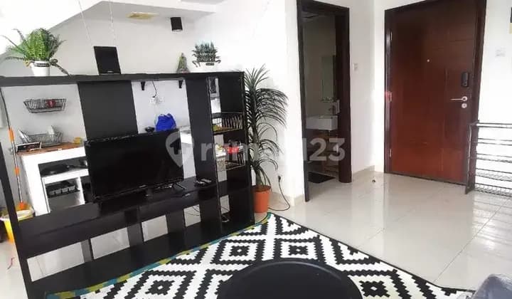 SEWA APARTEMEN MURAH KANTOR APARTEMEN NEO SOHO CENTRAL PARK 1BR 125JT MEZANINE DAKOTRA MODERN ESTETIK BAGUS NEGO