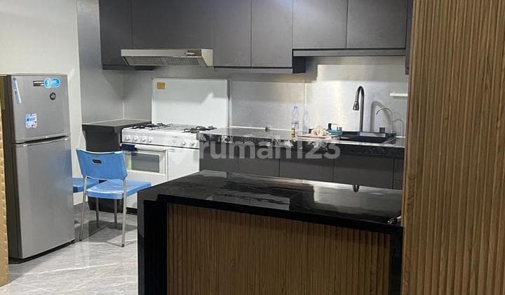 Newly Renovated Luxury Apartment in Taman Anggrek