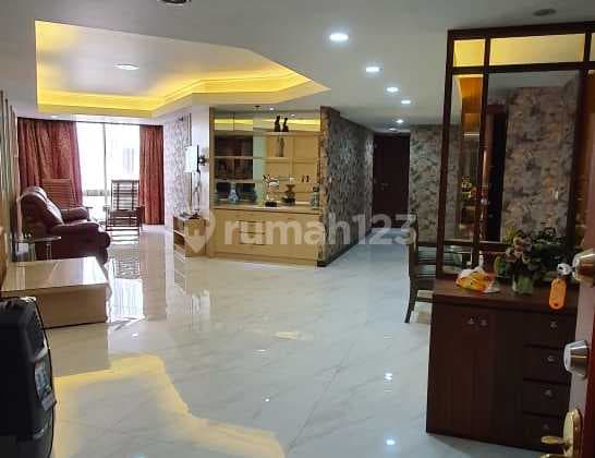 Apartemen 3 BR Siap Huni di Condominium Taman Anggrek